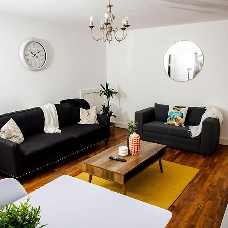 Tower Square House Villa Alloa Ngoại thất bức ảnh